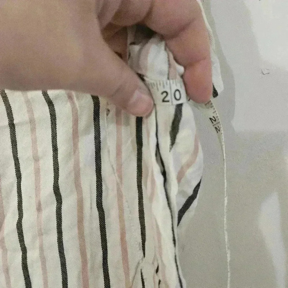 Max studio striped button blouse! - Picture 4 of 6